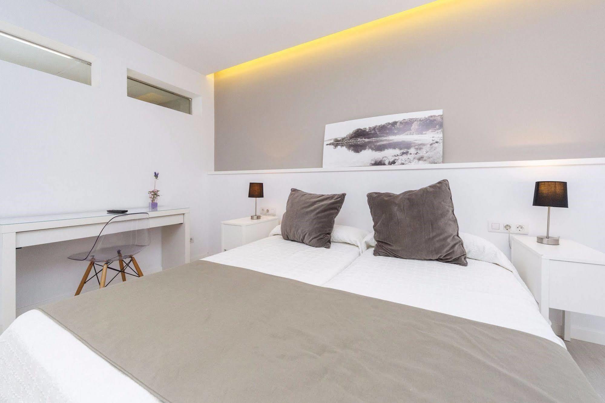 Hostal La Palma Fornells  Eksteriør bilde